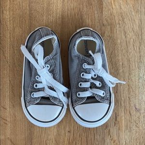 Kids converse shoes